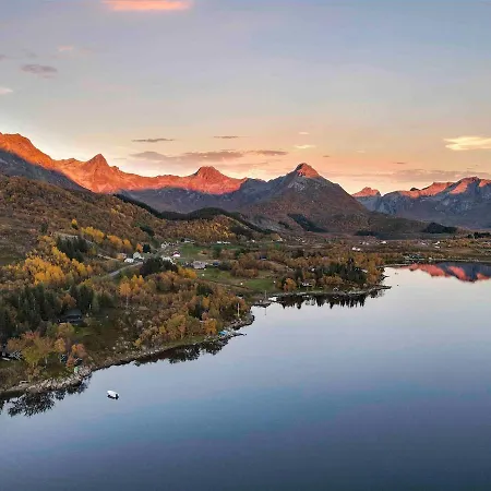 Unik Sjohytte I Lofoten