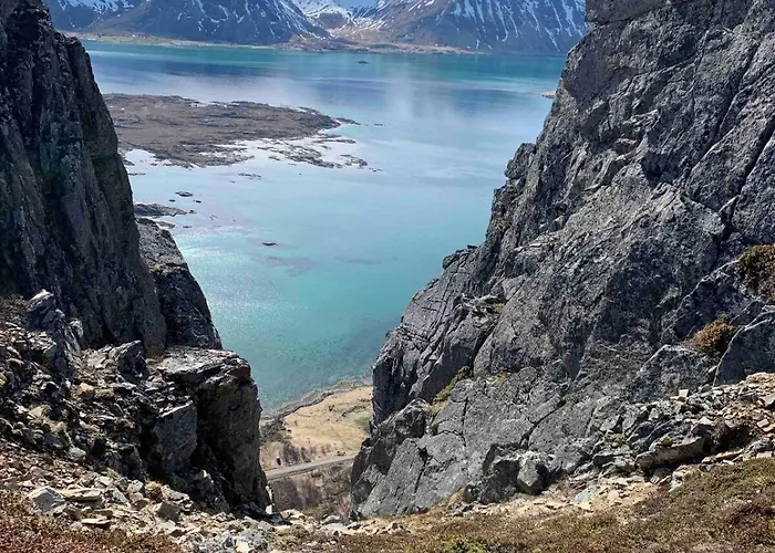 Unik Sjohytte I Lofoten Sandsletta