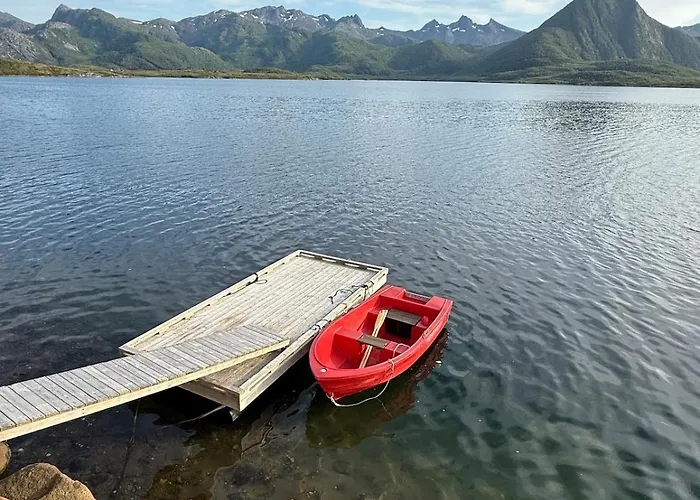 Unik Sjohytte I Lofoten
