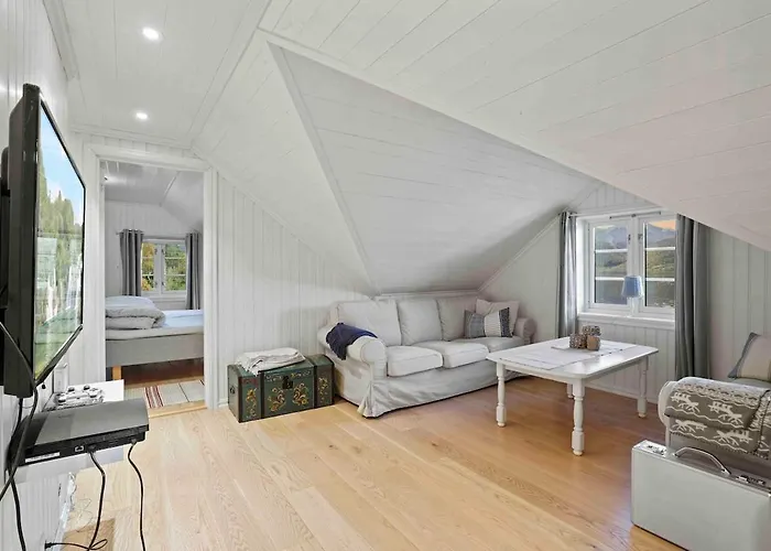 Unik Sjohytte I Lofoten * Sandsletta